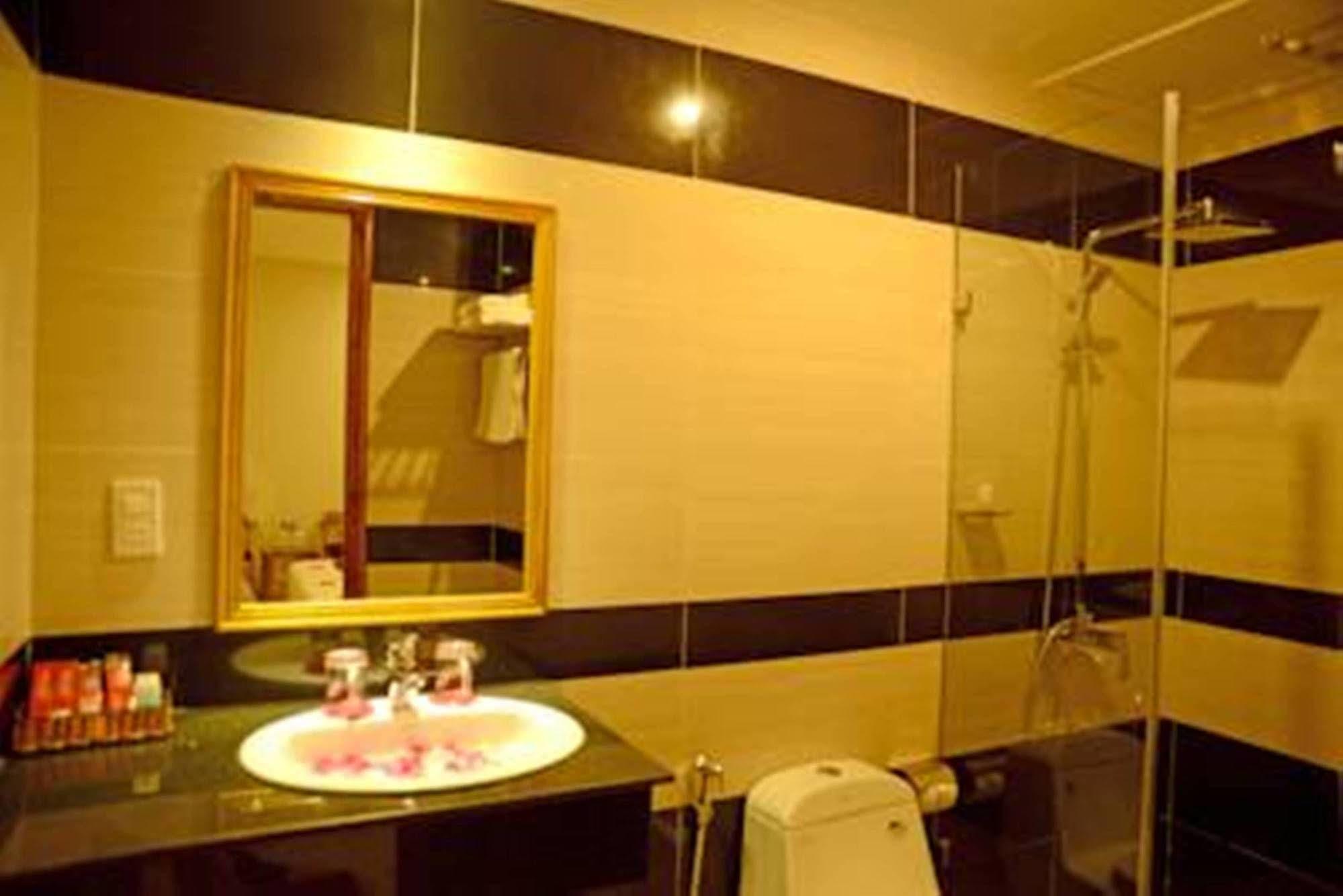 Red Diamond Hotel Ντα Νανγκ Εξωτερικό φωτογραφία